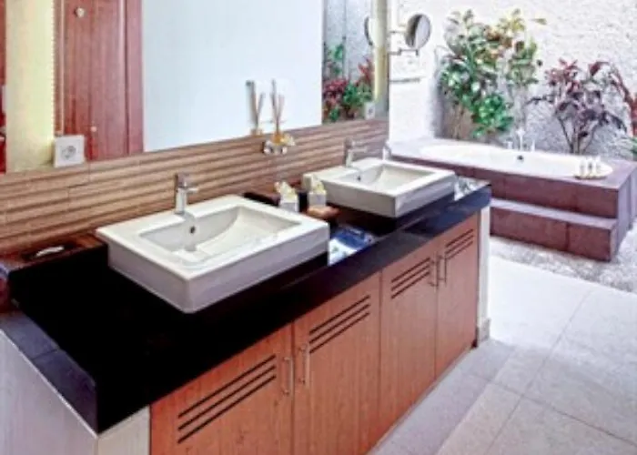 Seriska Dua Bali 5*